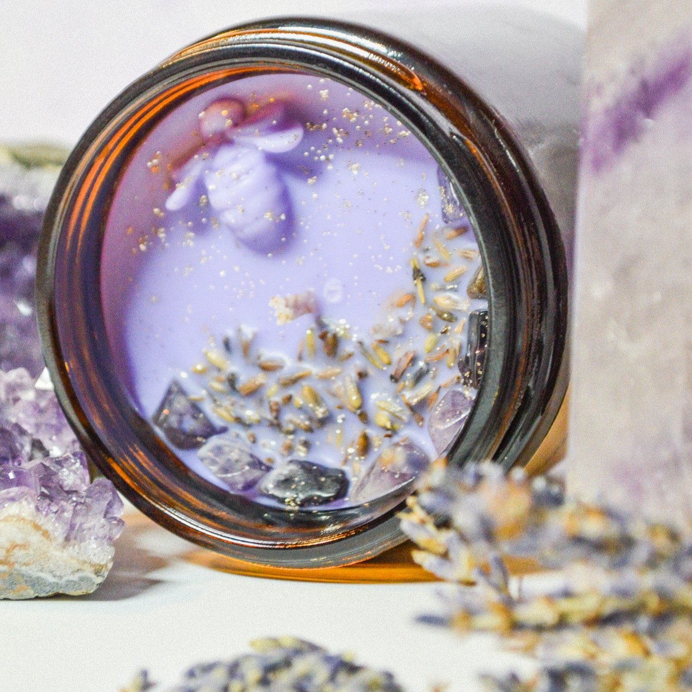 Lavender candle with bee detail